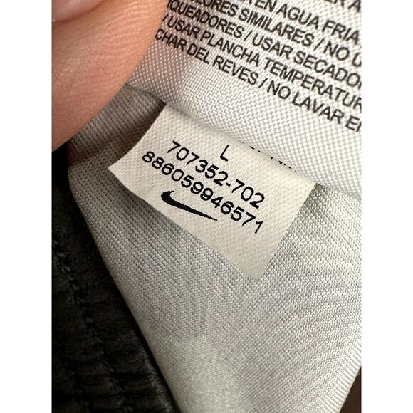 Nike DriFit Dynamo Athletic Training Shorts Volt Gray Black Men Large Activewear - Picture 7 of 8